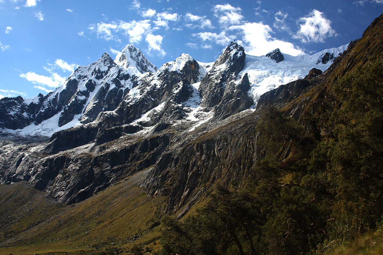 Col de Pucajaju, Tour de l'Alpamayo - Col Alto de Pucarayu, vallée de Haripampa