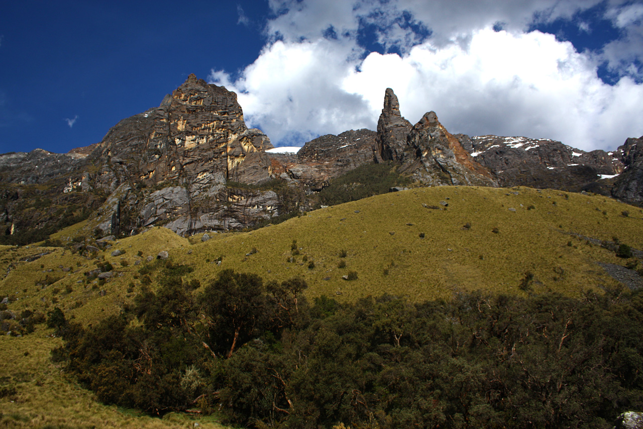 Col de Pucajaju, Tour de l'Alpamayo - Col Alto de Pucarayu, vallée de Haripampa