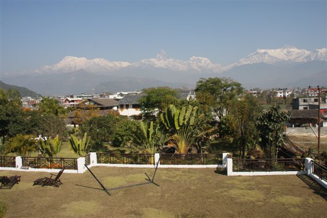 Fin du trek et retour à Pokhara (800 m)