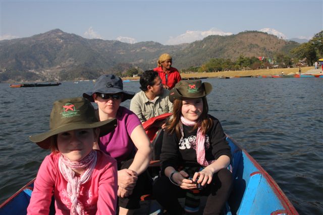 Fin du trek et retour à Pokhara (800 m)