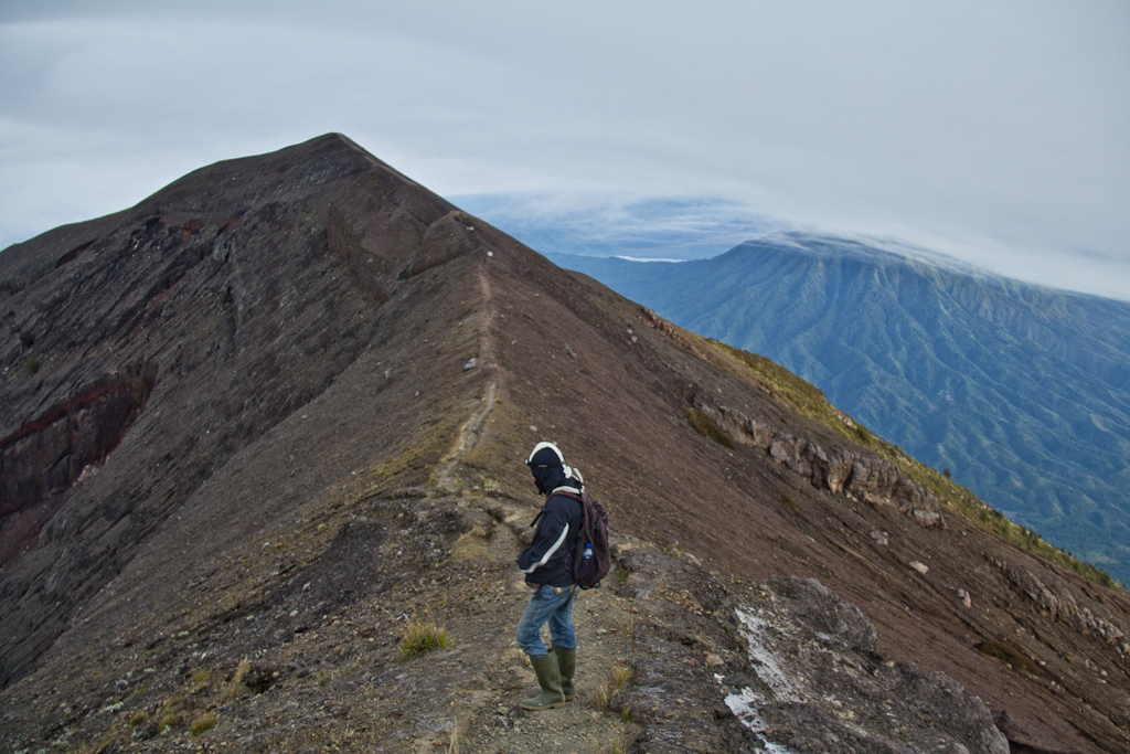 Ascension  du Mont Agung