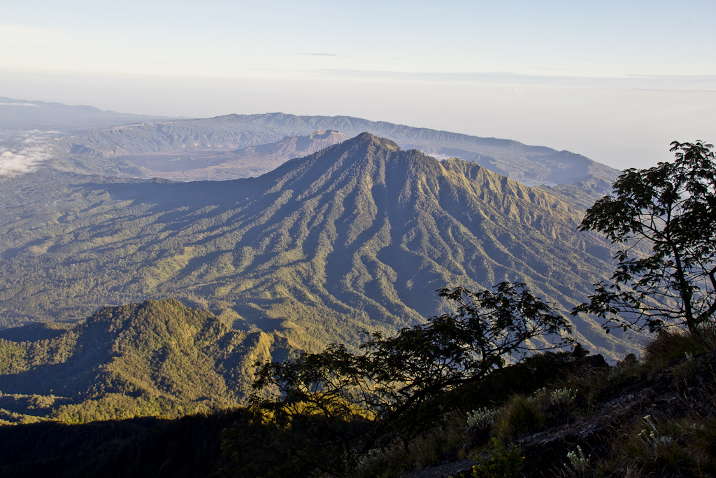 Ascension  du Mont Agung