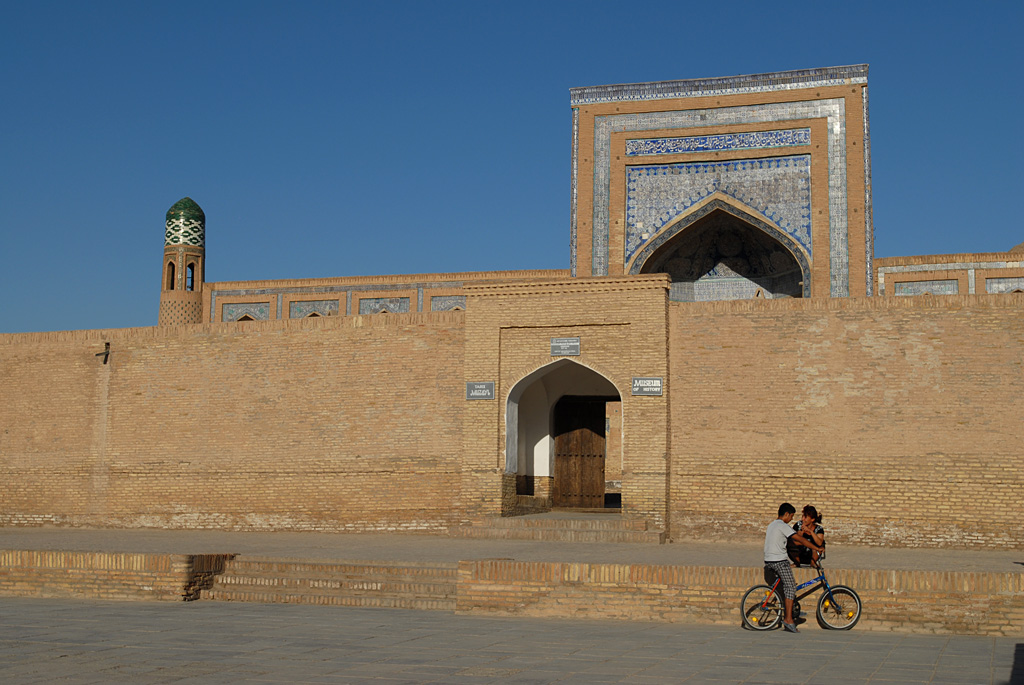 Khiva, dans la chaleur de l'après-midi