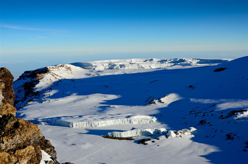 vue plongeante sur la caldeira et le glacier Furtwangler